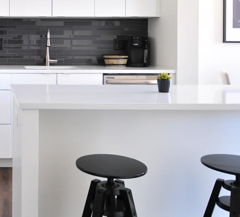 tampos de cozinha; kitchen countertops; plans de travail de cuisine;